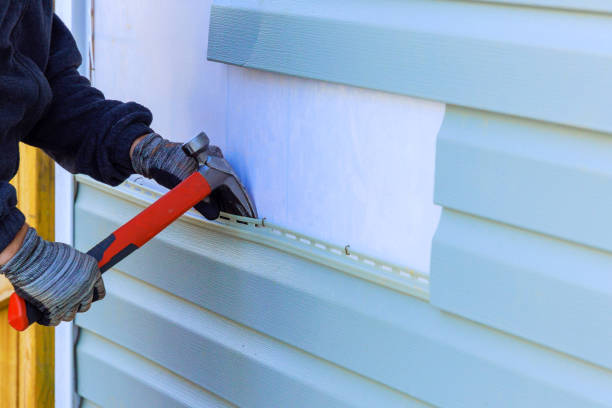 Reliable Emergency Siding Repair contractor in Grafton, OH by Squared Siding